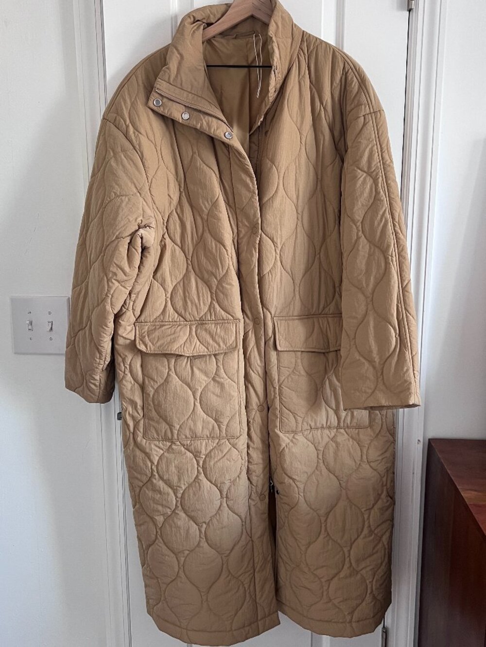 NWOT & Other Stories Oversized Quilted Puffer Coat - Picture 4 of 9